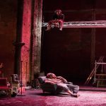 « Notre crâne comme accessoire », du collectif les Sans Cou, mise en scène Igor Mendjisky au Théâtre des Bouffes du Nord